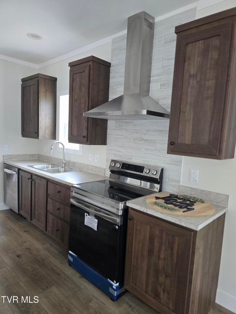 Photo #12: 2204 Oak St Street