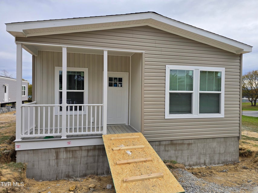 Photo #24: 2204 Oak St Street