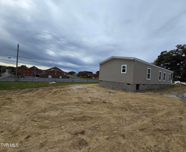 Photo #27: 2204 Oak St Street