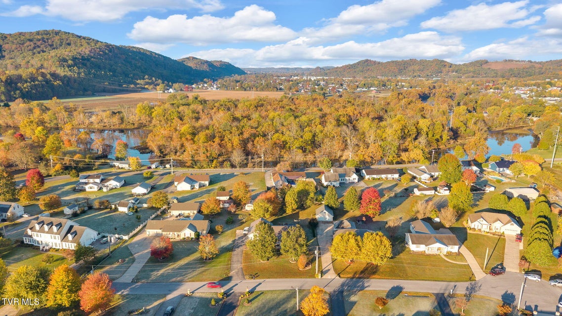 Photo #34: 123 Eastland Drive