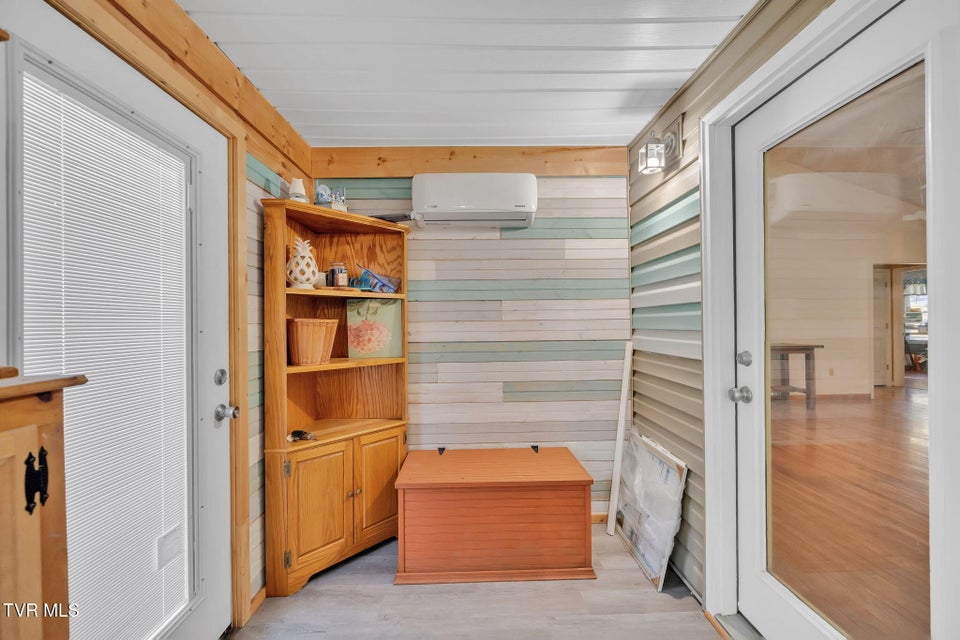 Photo #27: 123 Eastland Drive