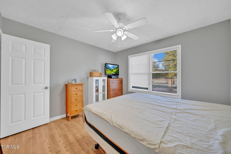 Photo #17: 123 Eastland Drive