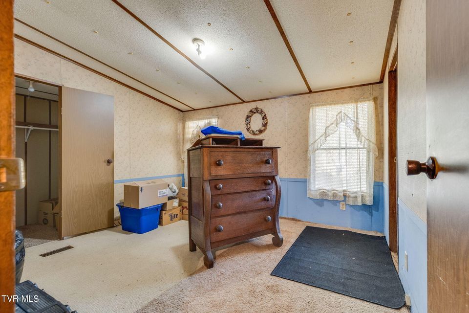 Photo #11: 123 Starlight Drive