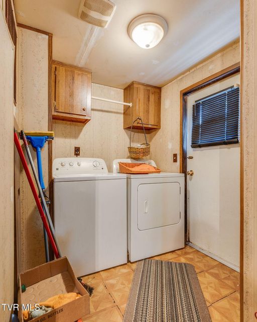 Photo #22: 123 Starlight Drive