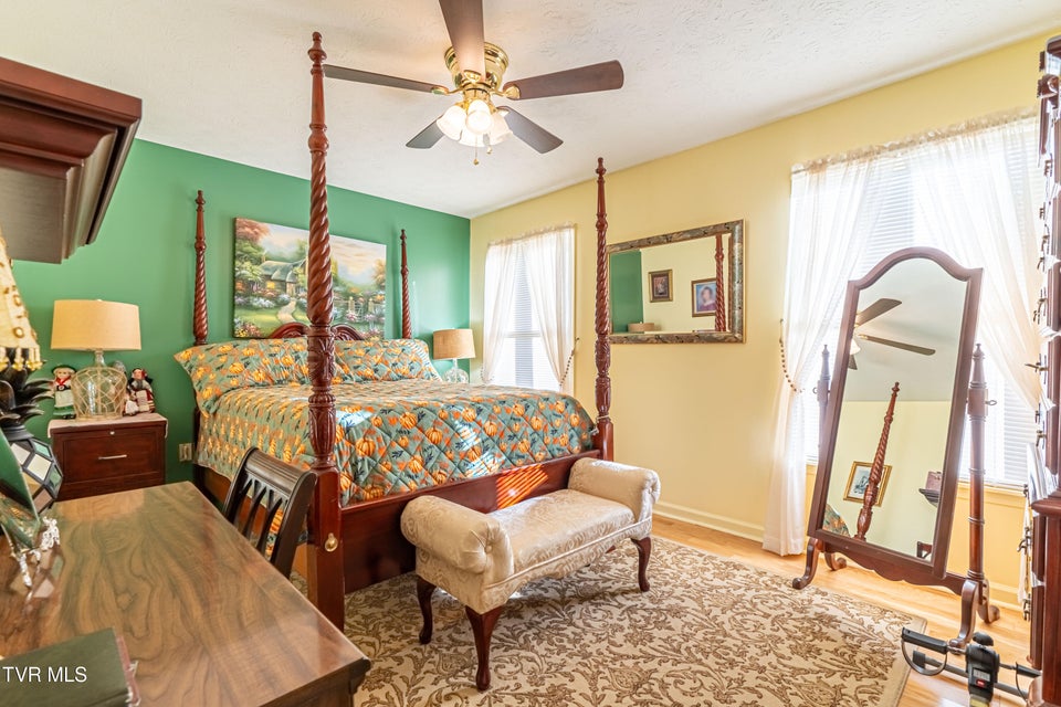 Photo #76: 19230 Sterling Drive