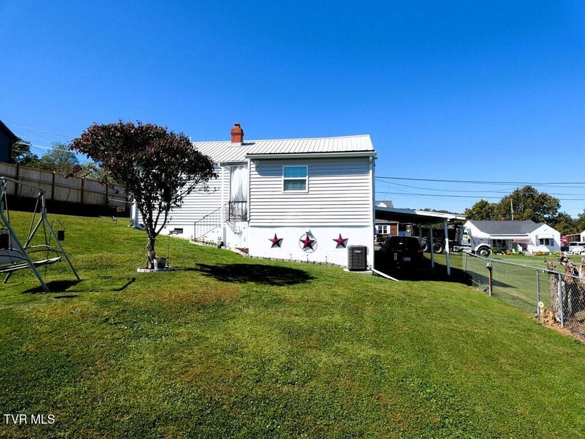 Photo #34: 855 Goolsby Street