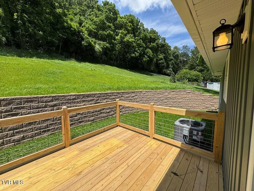 Photo #6: 1441 Old Stage Road