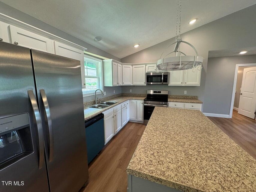 Photo #13: 1441 Old Stage Road