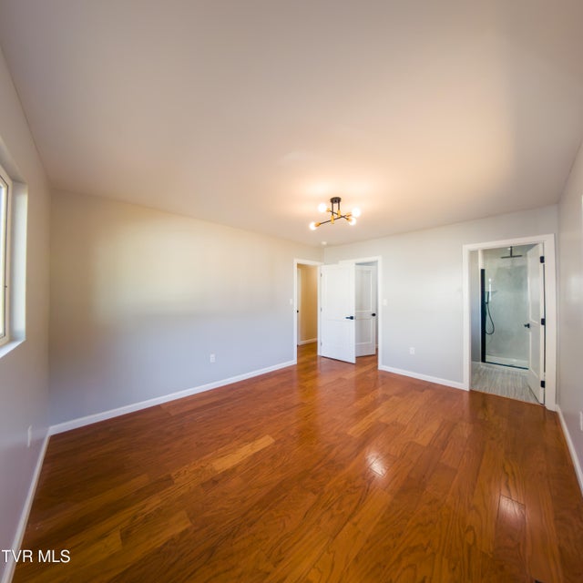 Photo #10: 301 El Paso Drive