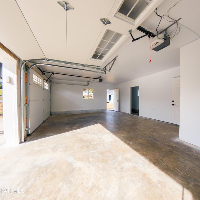 Photo #19: 301 El Paso Drive