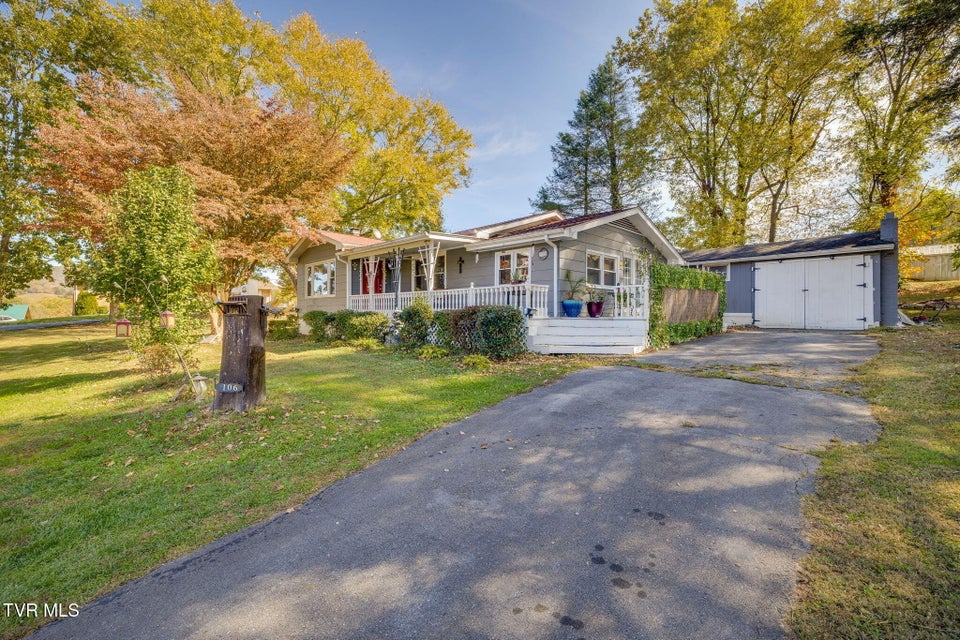 Photo #3: 106 Payne Street