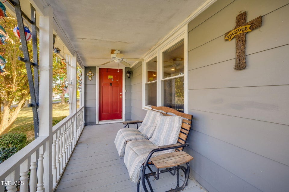 Photo #5: 106 Payne Street