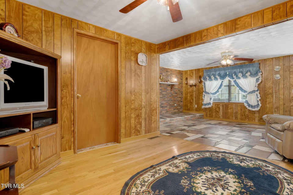 Photo #47: 6935 Kyles Ford Road