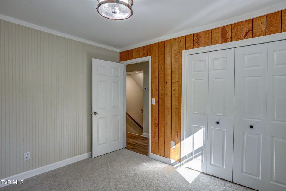 Photo #32: 129 Log Cabin Road