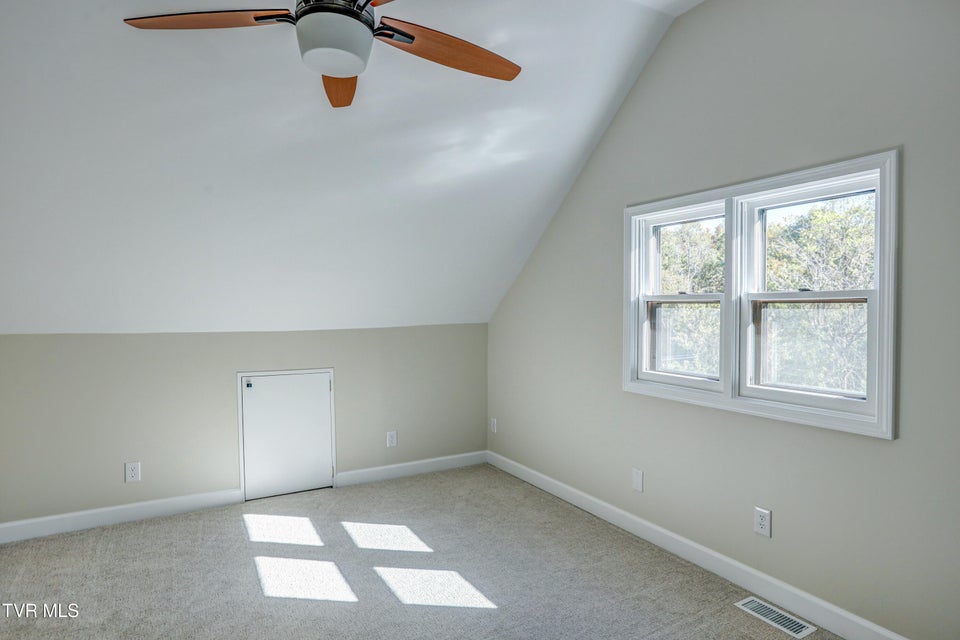 Photo #47: 129 Log Cabin Road