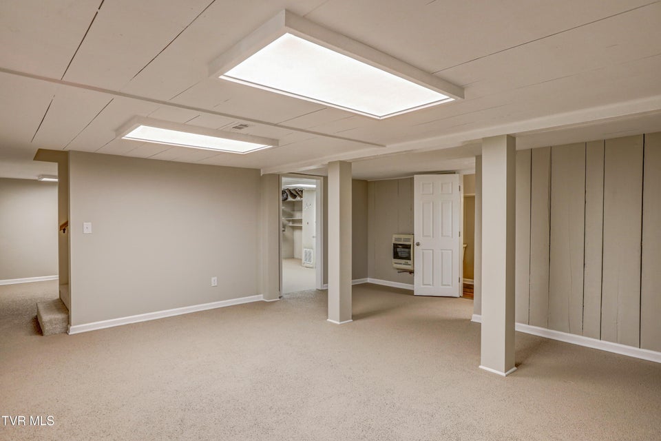 Photo #49: 129 Log Cabin Road