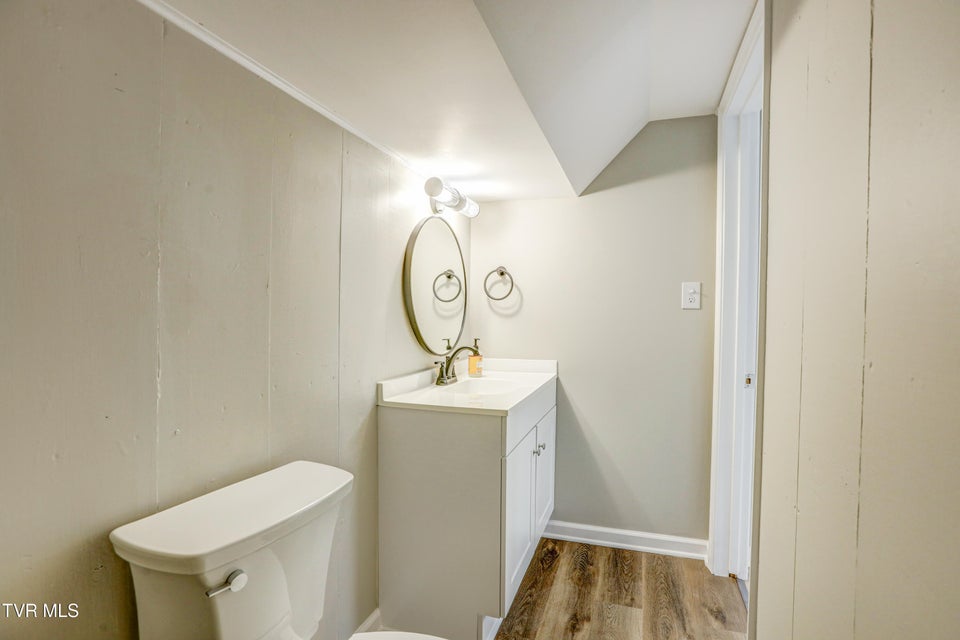 Photo #55: 129 Log Cabin Road