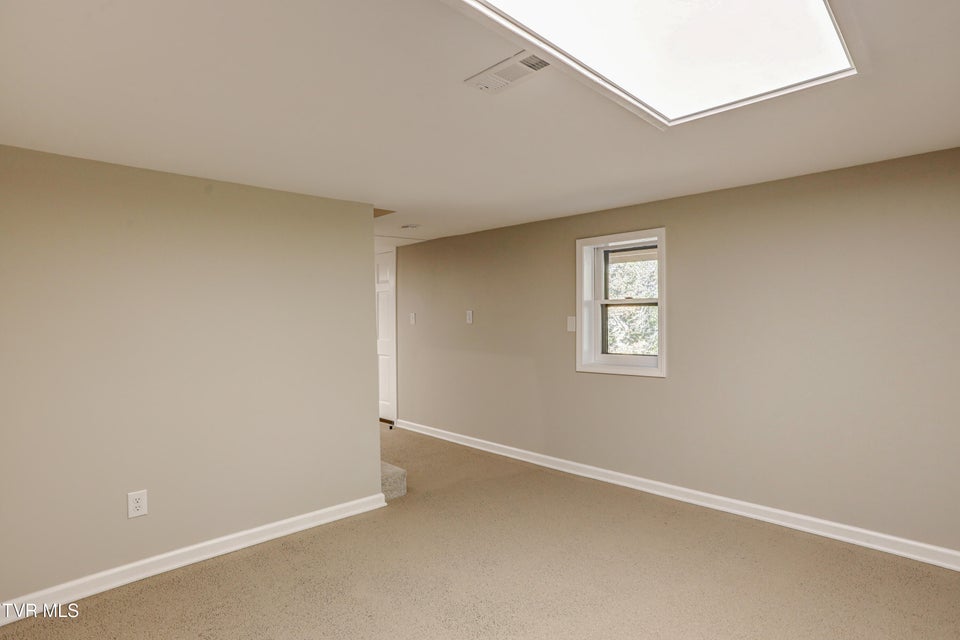 Photo #61: 129 Log Cabin Road