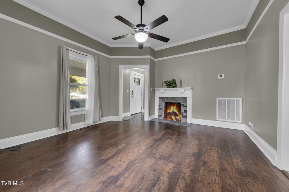 Photo #6: 1304 Chilhowie Avenue