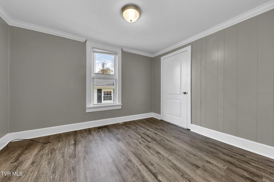 Photo #17: 1304 Chilhowie Avenue