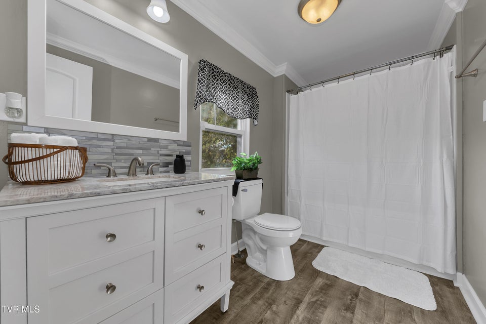 Photo #15: 1304 Chilhowie Avenue