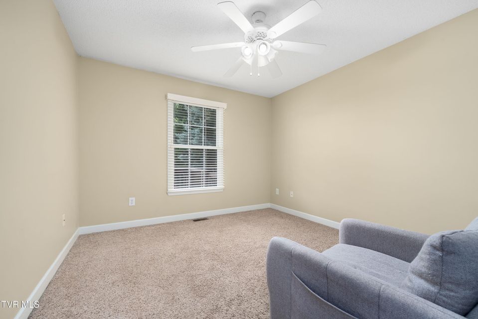 Photo #19: 315 Old Franklin Place