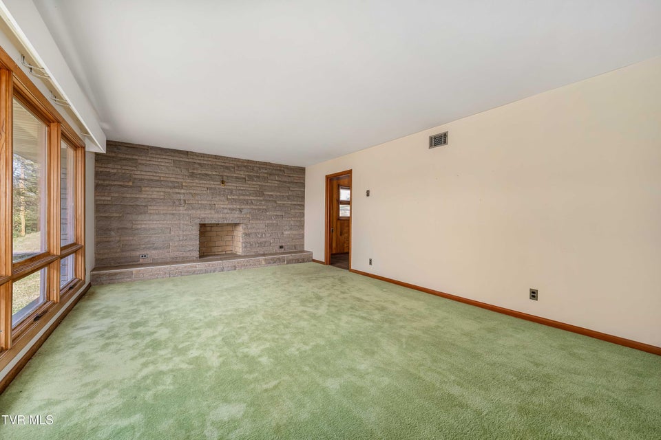 Photo #9: 3601 Montclair Road Road