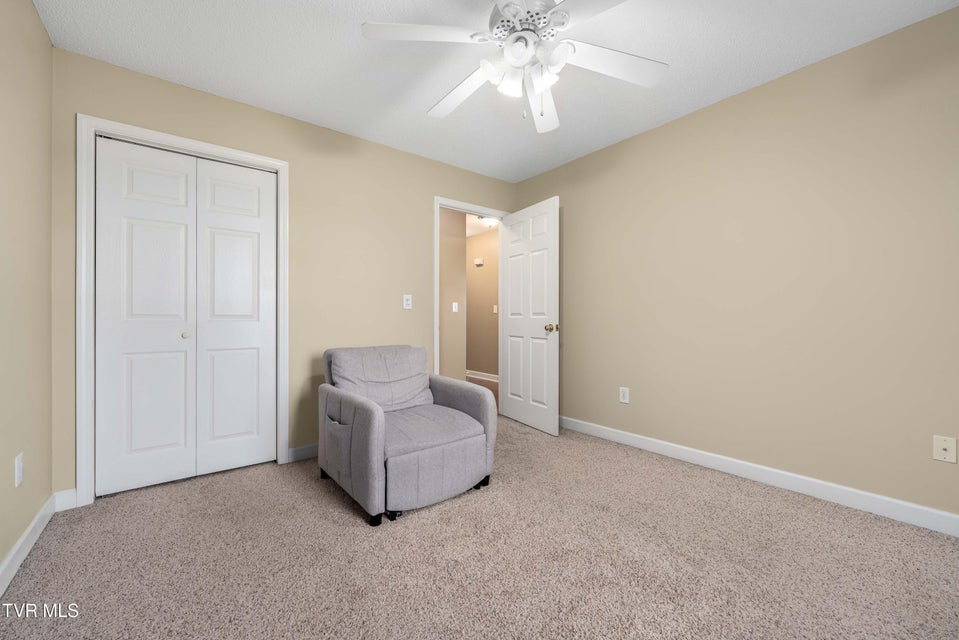 Photo #20: 315 Old Franklin Place