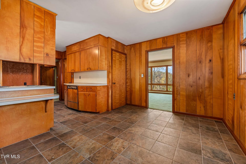 Photo #15: 3601 Montclair Road Road