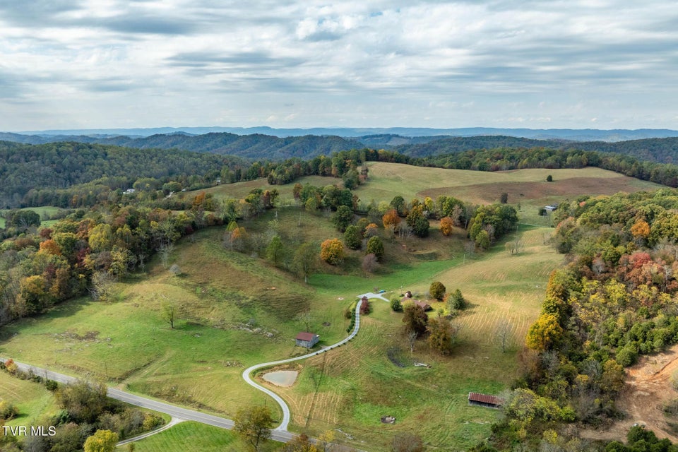 Photo #27: 348 Clinch Valley Road