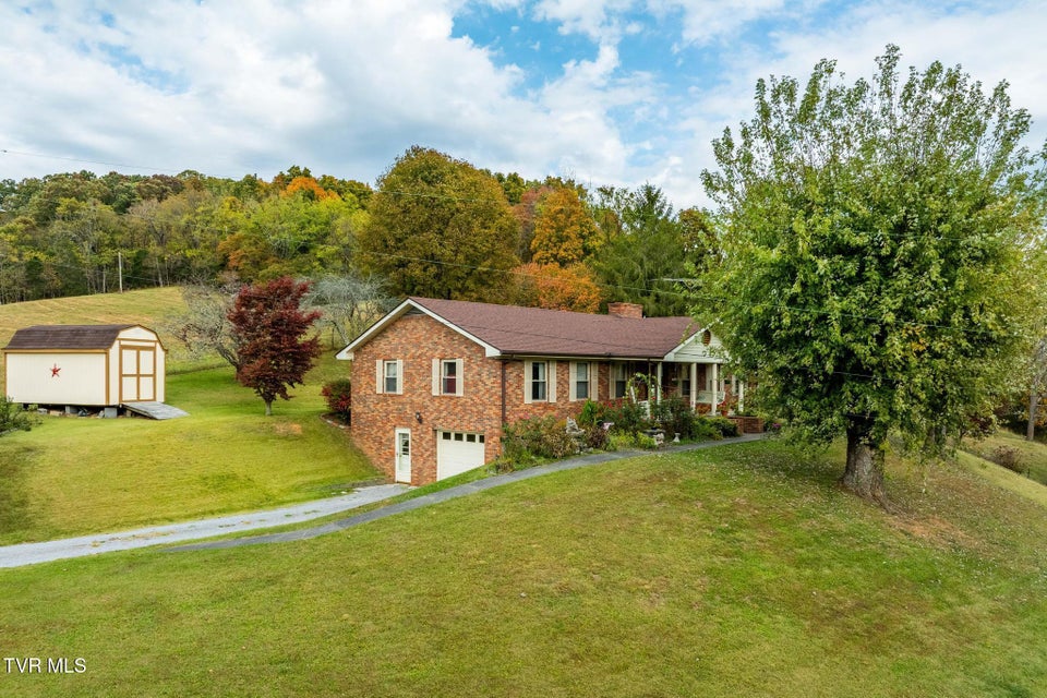 Photo #33: 348 Clinch Valley Road