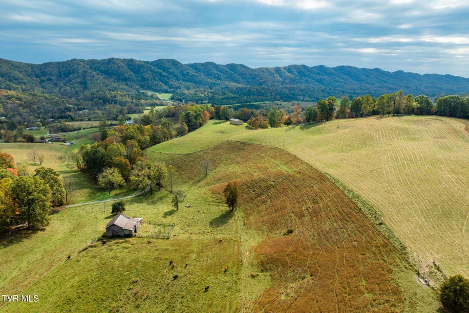 Photo #63: 348 Clinch Valley Road
