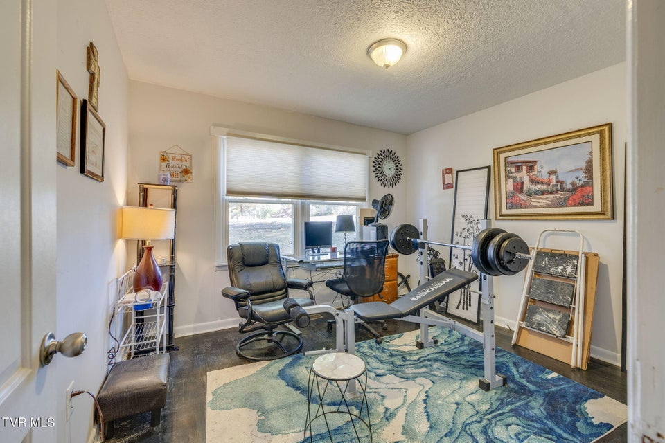 Photo #18: 106 Payne Street