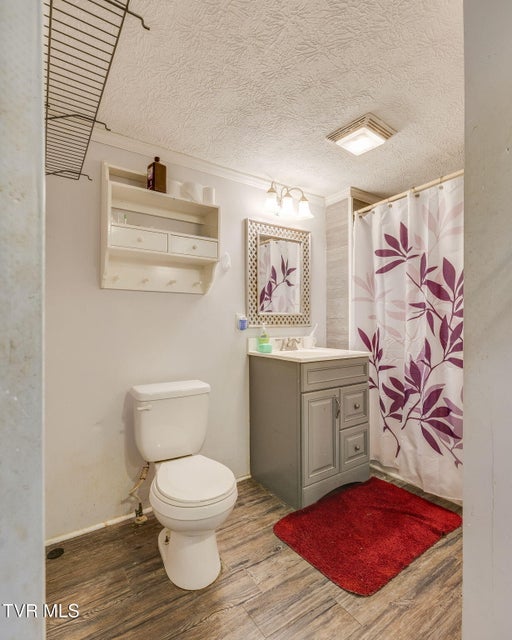 Photo #23: 106 Payne Street