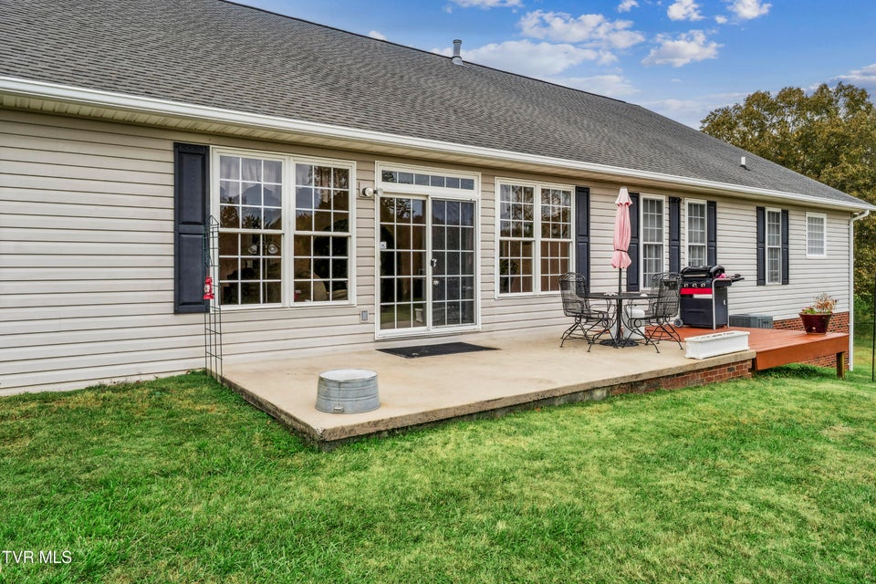 Photo #89: 395 Old Mill Road