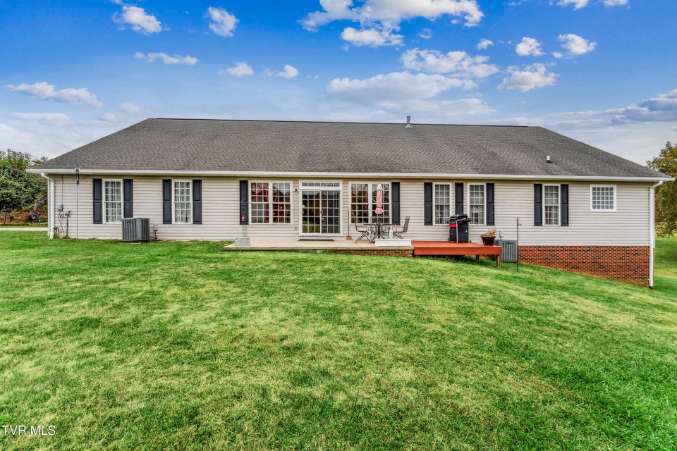 Photo #90: 395 Old Mill Road