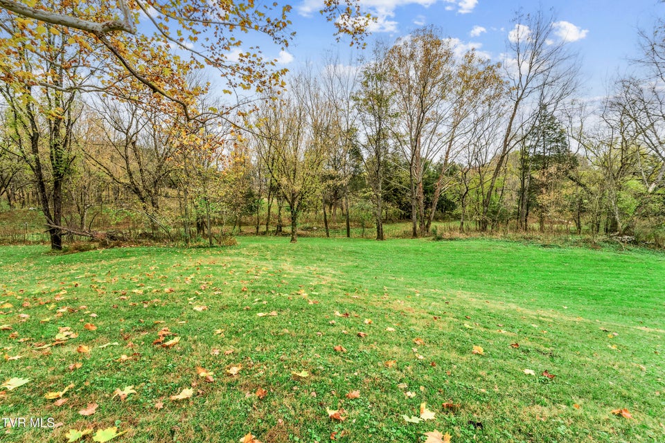 Photo #97: 395 Old Mill Road