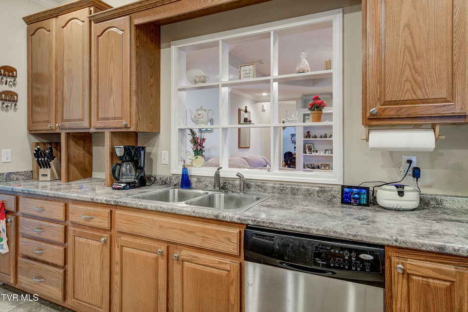 Photo #20: 395 Old Mill Road