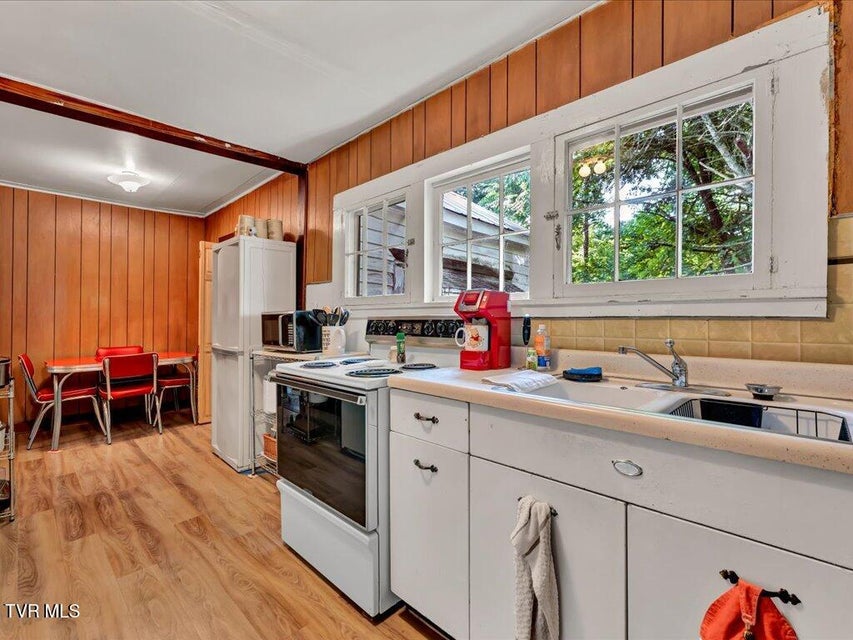 Photo #13: 919 Highway 340