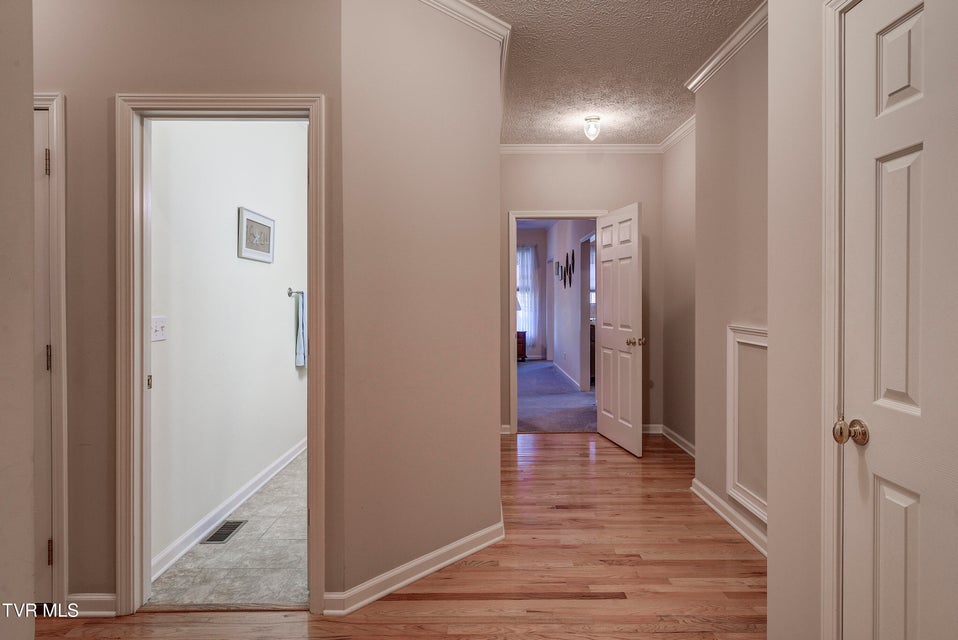 Photo #29: 395 Old Mill Road