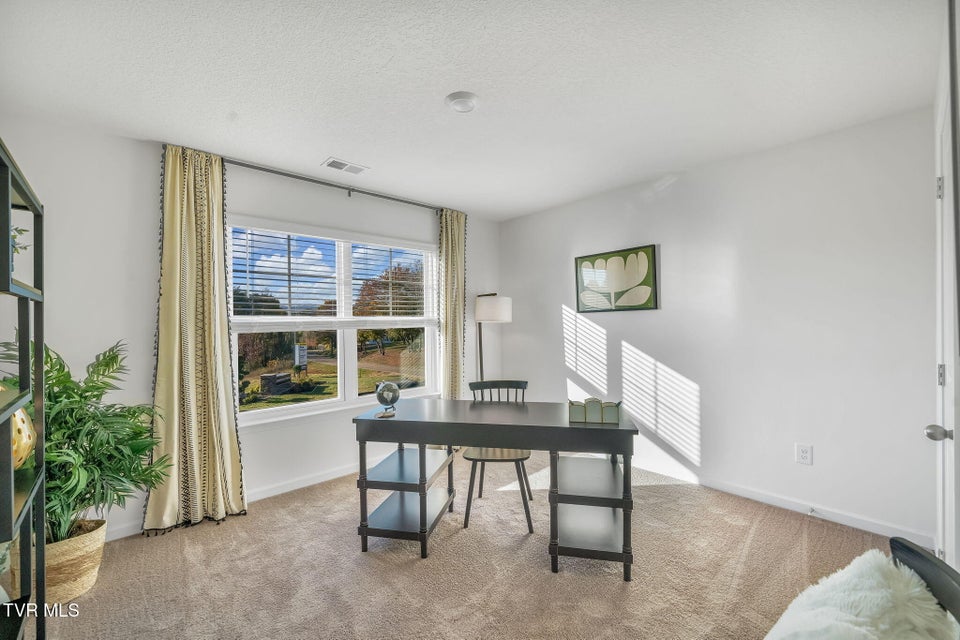 Photo #16: 241 Artist Avenue