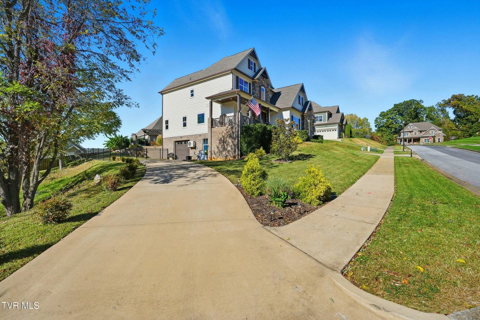 Photo #5: 140 Christine Court