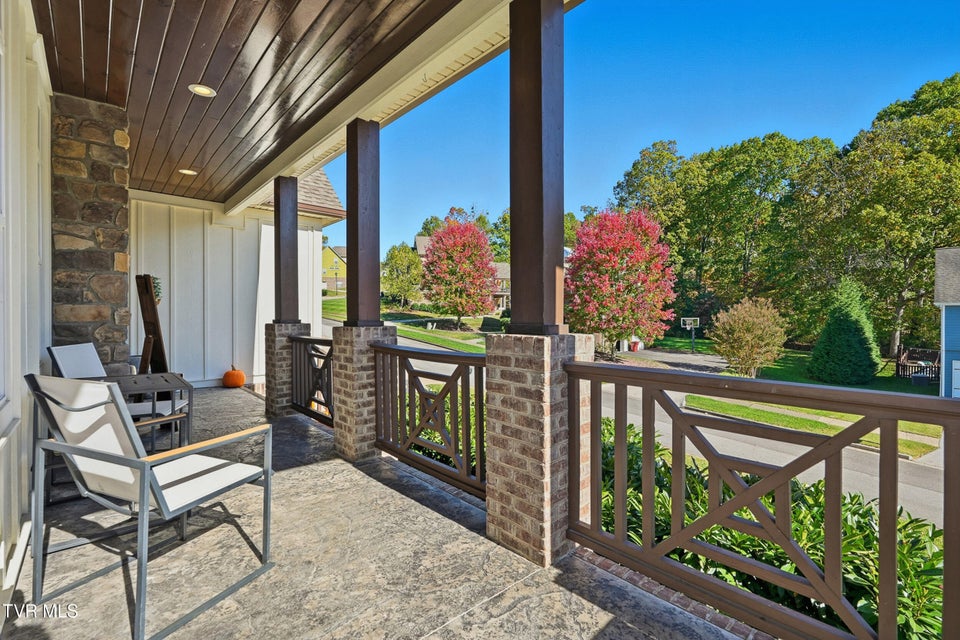 Photo #10: 140 Christine Court