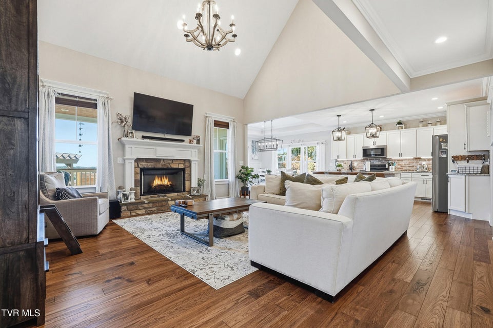 Photo #13: 140 Christine Court