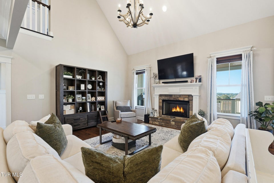 Photo #15: 140 Christine Court