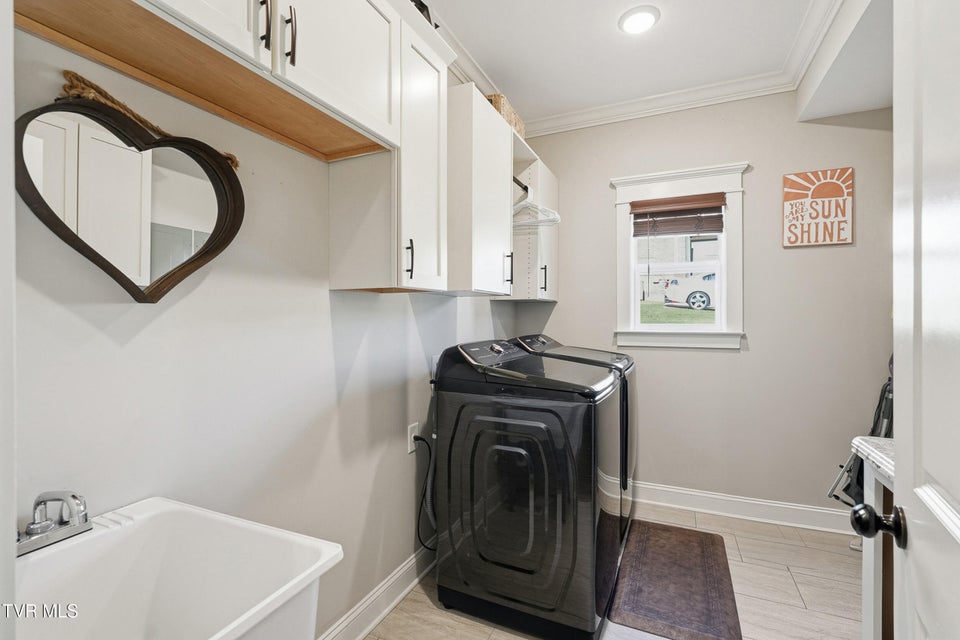 Photo #25: 140 Christine Court