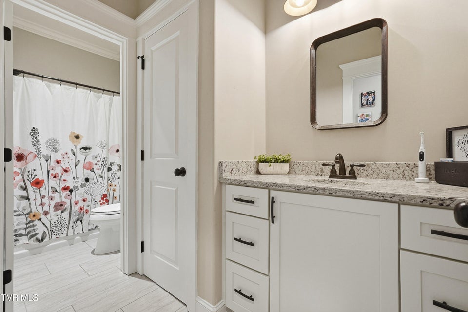 Photo #57: 140 Christine Court