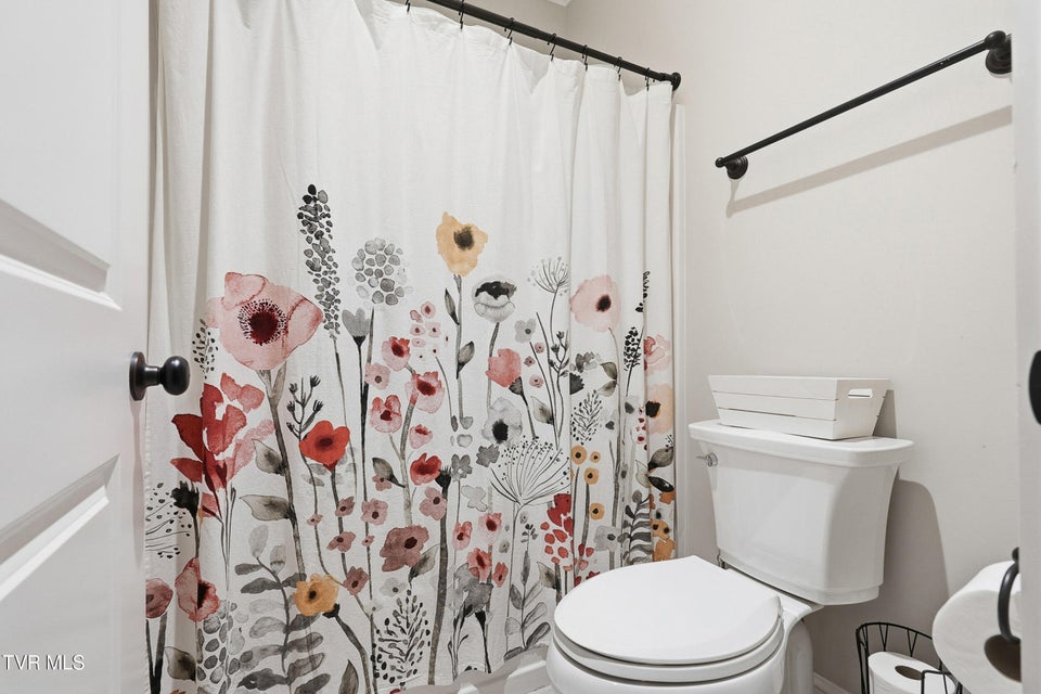 Photo #58: 140 Christine Court