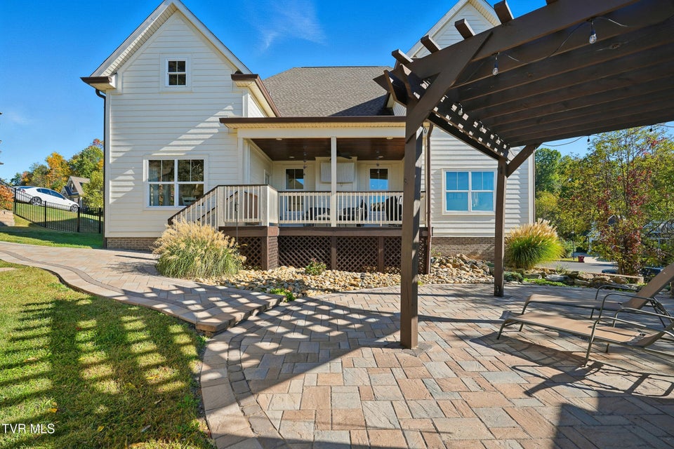 Photo #79: 140 Christine Court