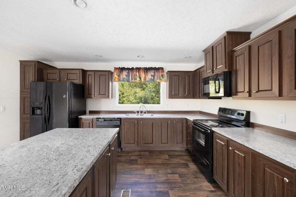 Photo #11: 8535 Old Stage Road